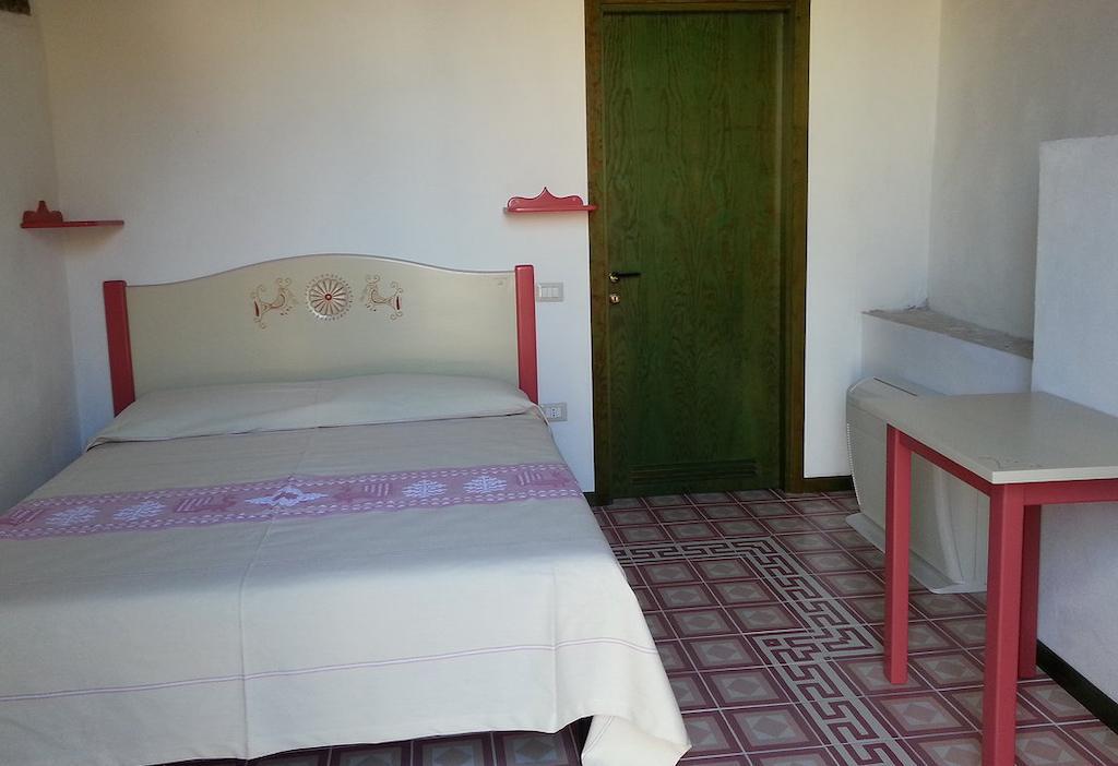 Sa Domu E Crakeras Otel Oristano Dış mekan fotoğraf